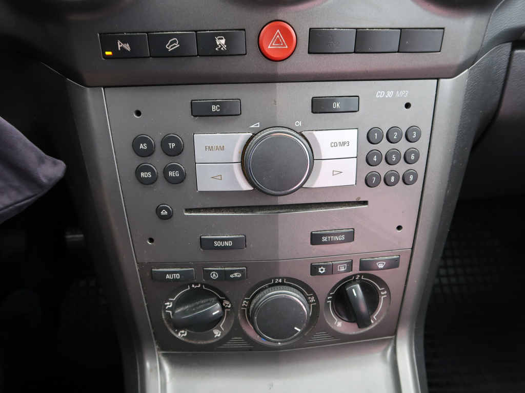 Opel Antara