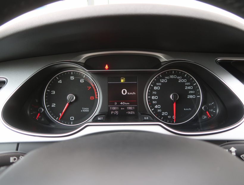Audi A4, 2015