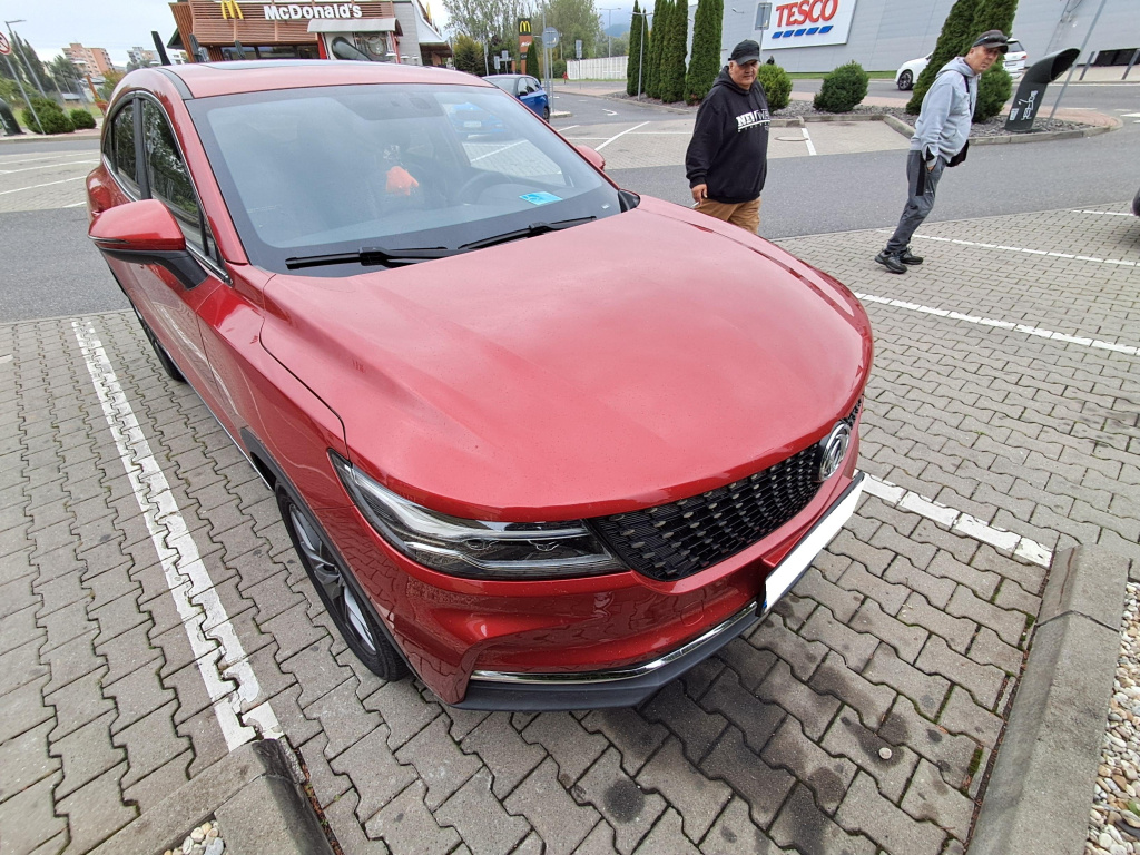 Dongfeng Fengon 5