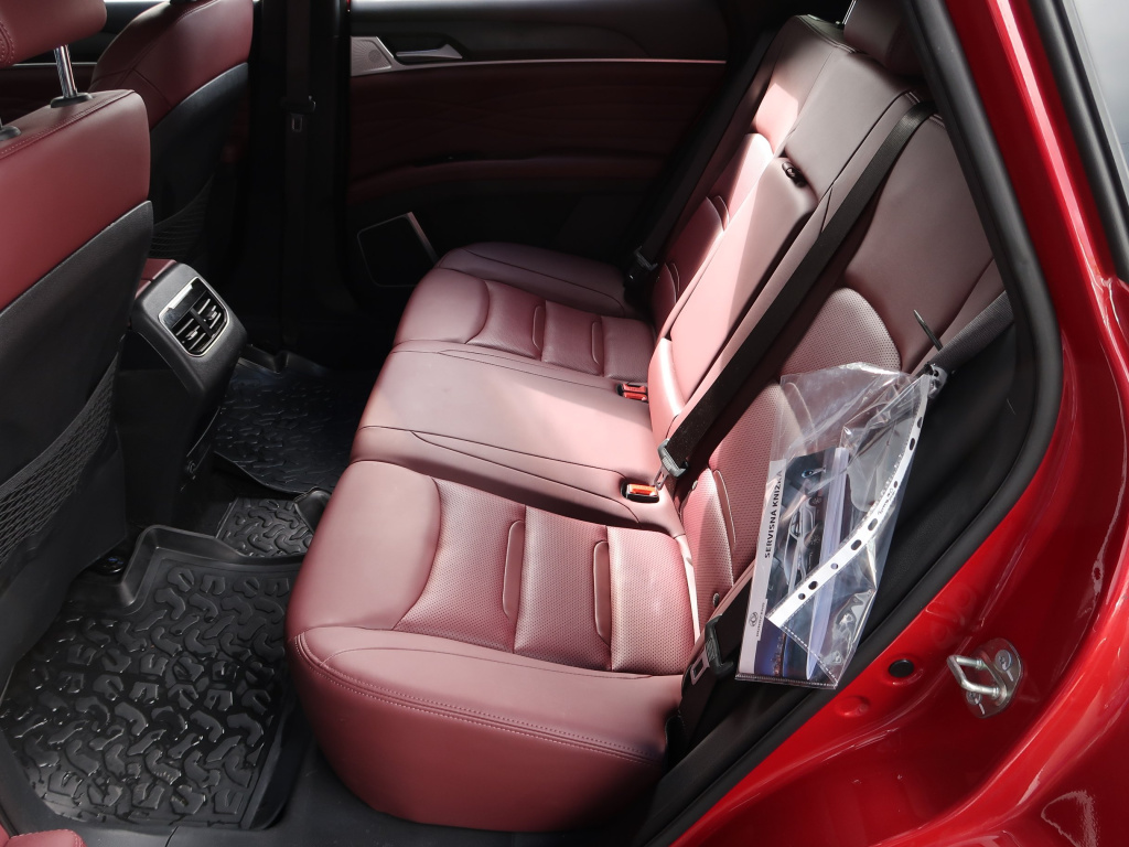 Dongfeng Fengon 5
