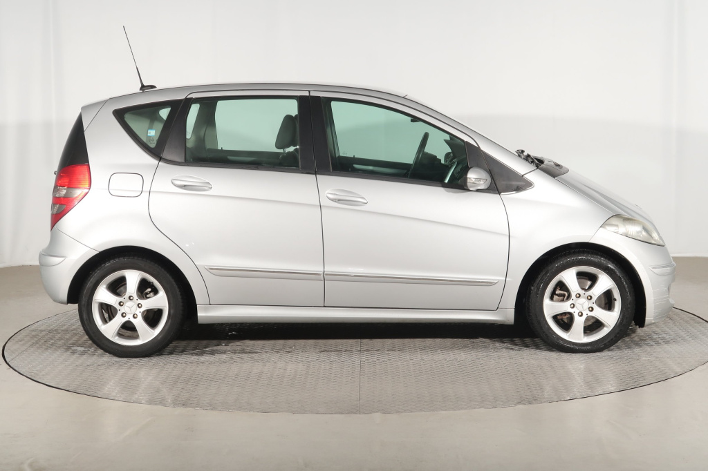 Mercedes-Benz A