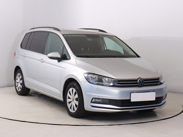 Volkswagen Touran 2021