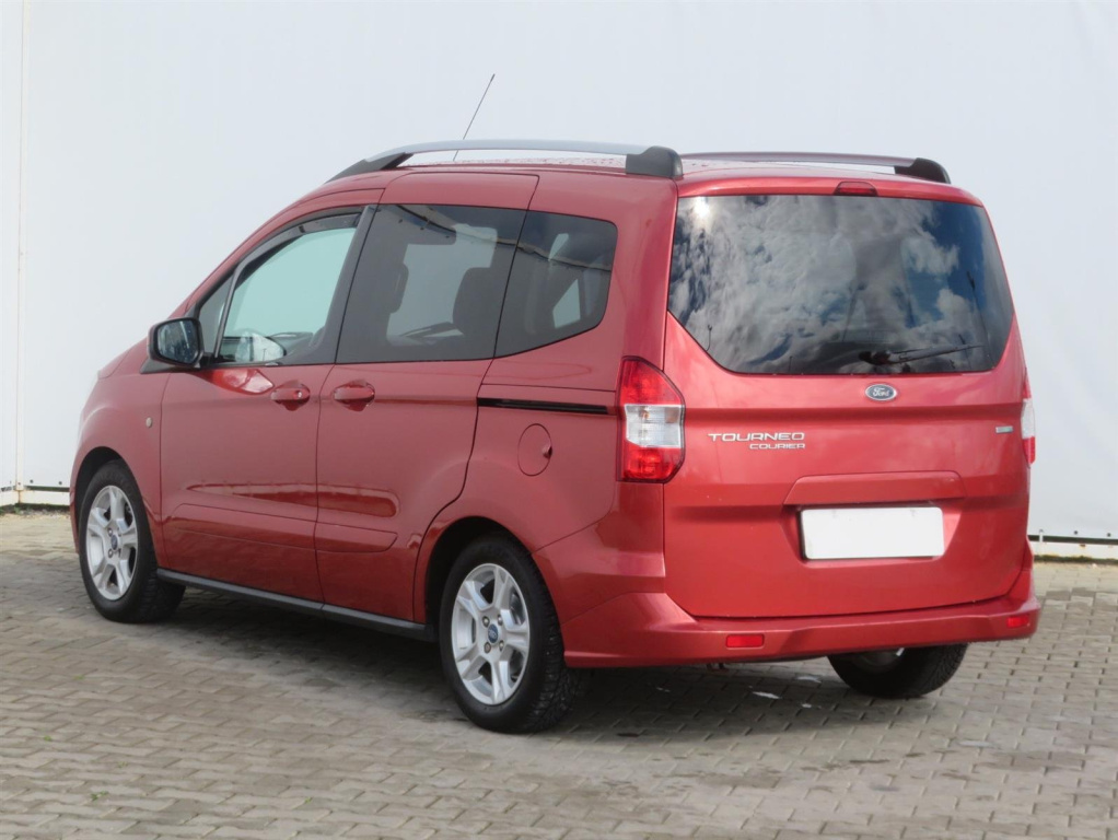 Ford Tourneo Courier