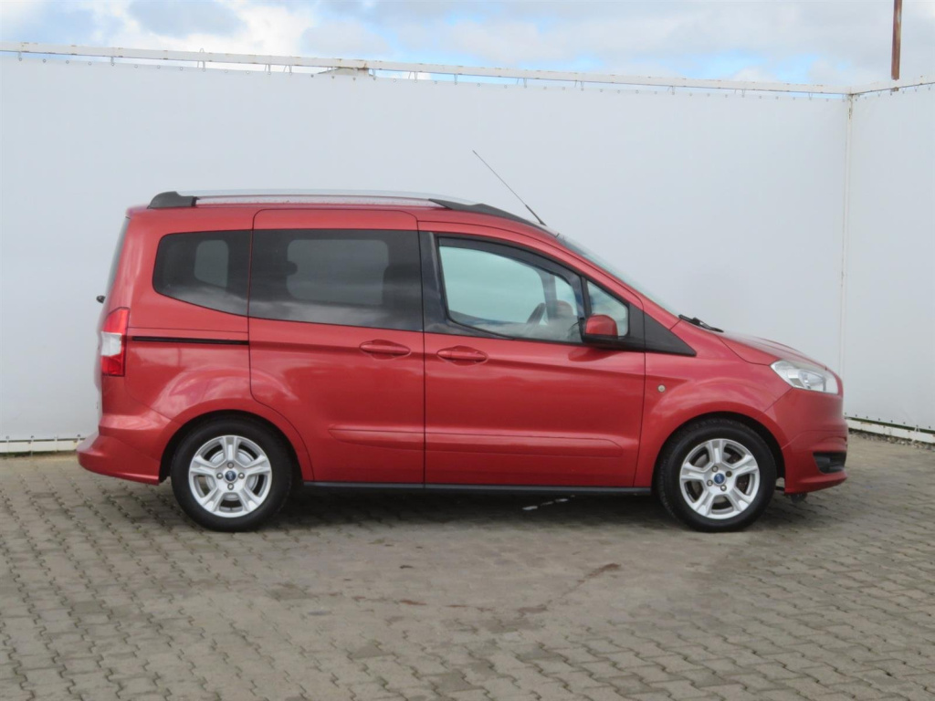Ford Tourneo Courier