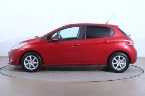 Peugeot 208 - 2016