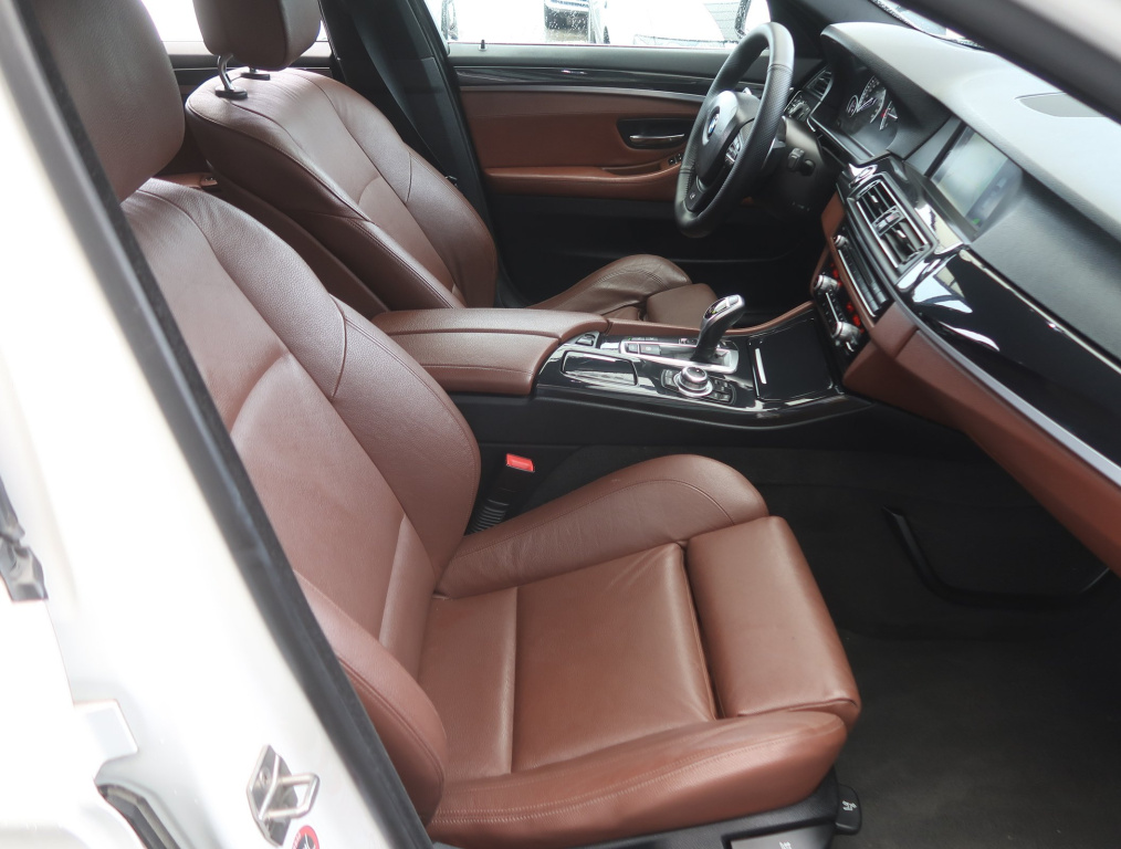 BMW 5