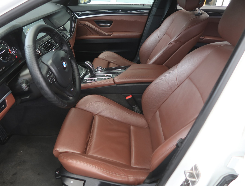 BMW 5