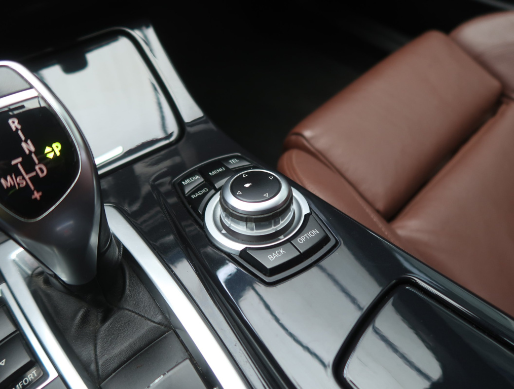 BMW 5
