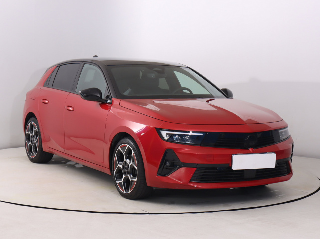 Opel Astra 2022