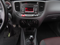 Kia Rio 2010