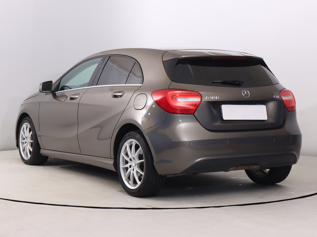 Mercedes-Benz A