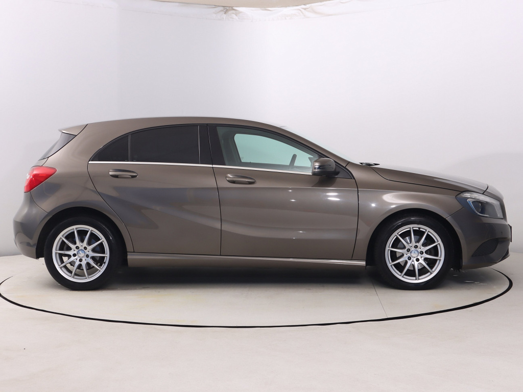 Mercedes-Benz A