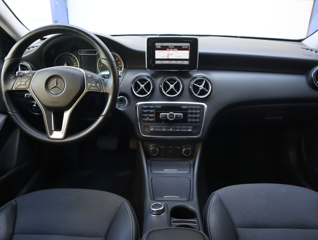 Mercedes-Benz A