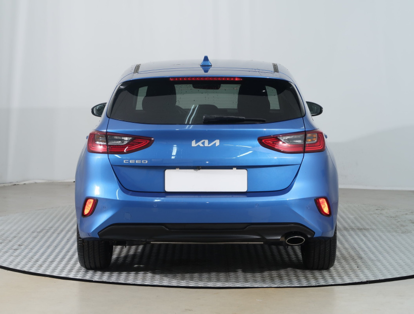 Kia Ceed, 2025