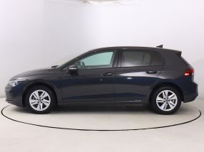 Volkswagen Golf - 2024