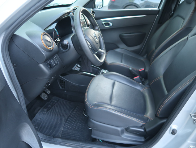 Dacia Spring Electric 45 (27 kWh)