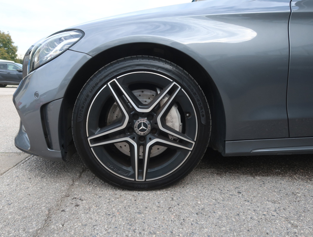 Mercedes-Benz C