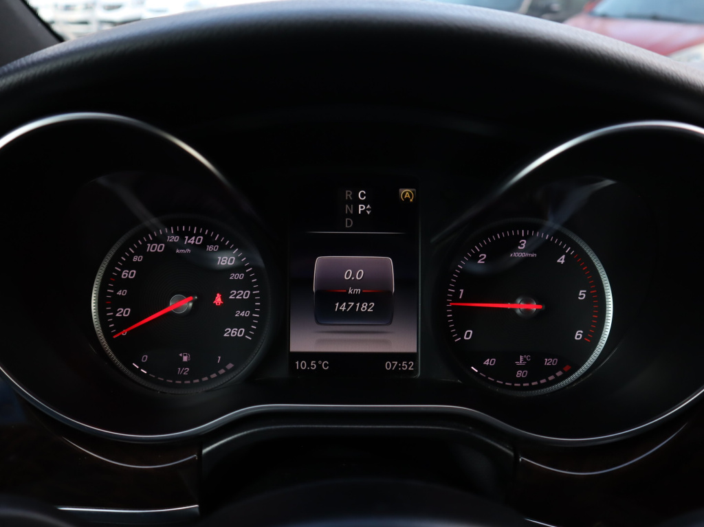 Mercedes-Benz V