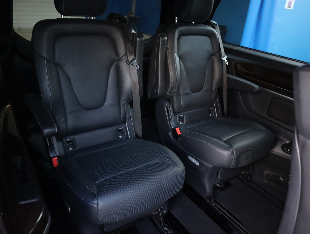 Mercedes-Benz V