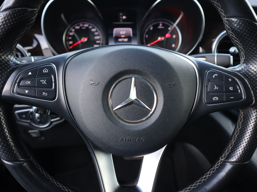 Mercedes-Benz V