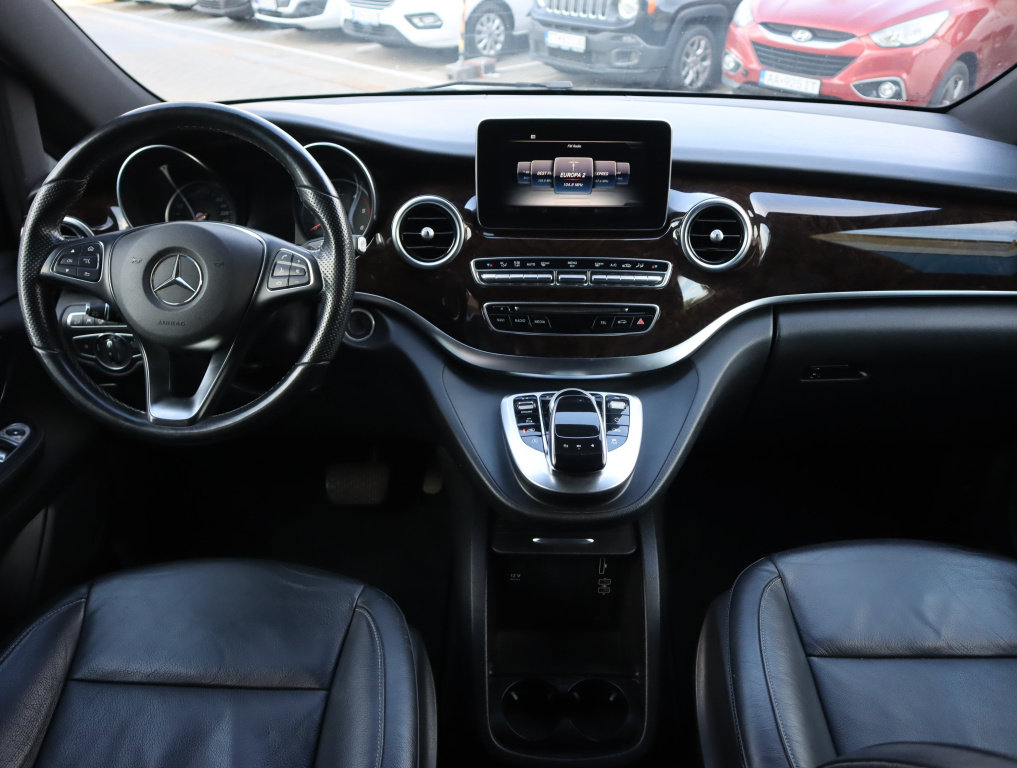 Mercedes-Benz V