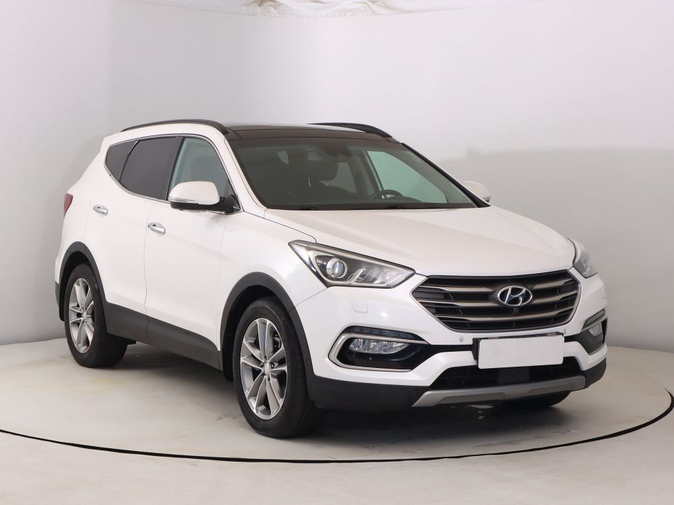 Hyundai Santa Fe - 2016