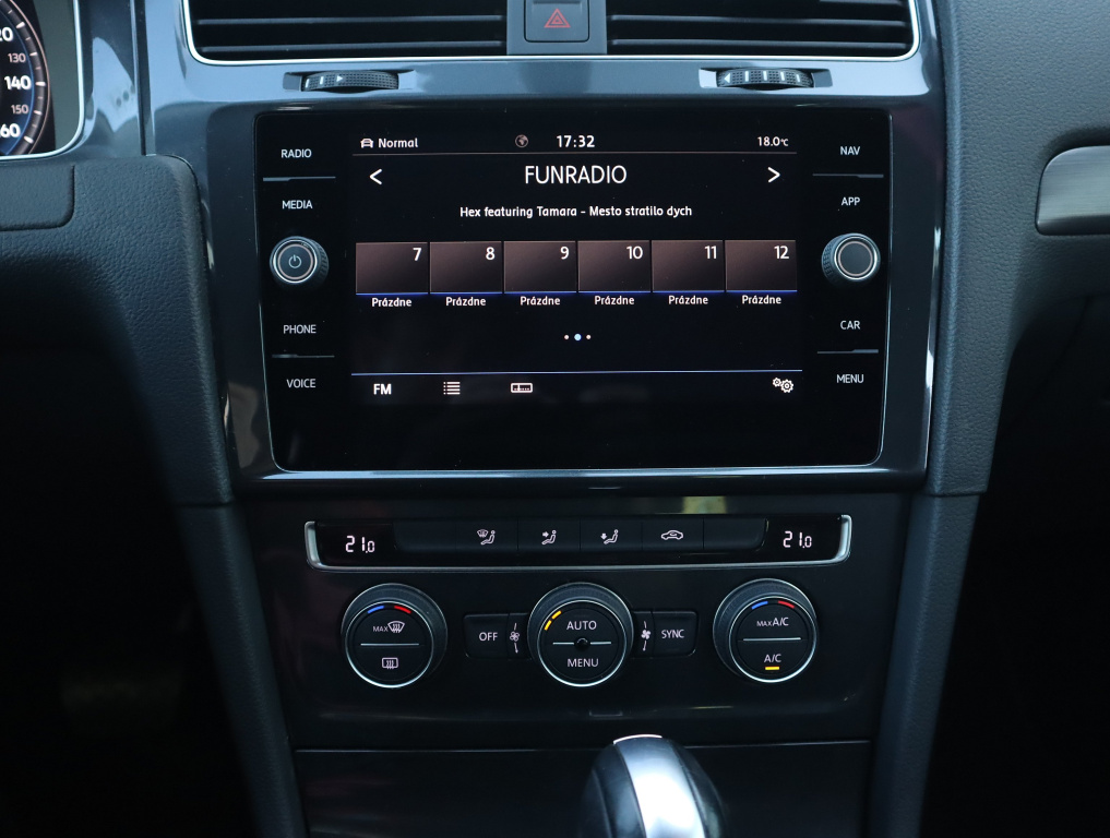 Volkswagen e-Golf