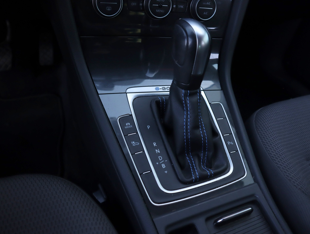 Volkswagen e-Golf
