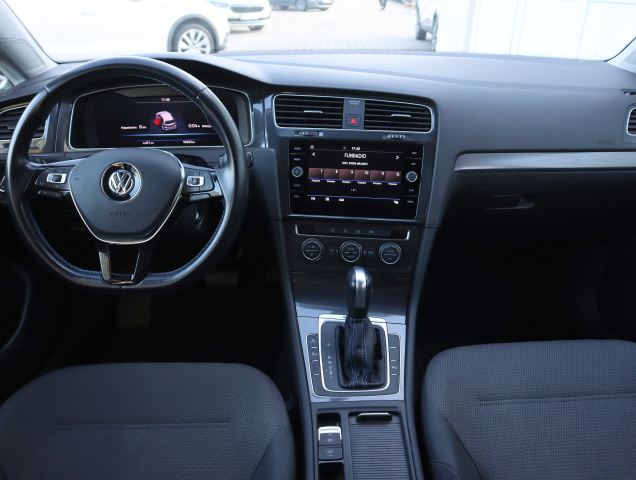 Volkswagen e-Golf 32 kWh - 37 Ah