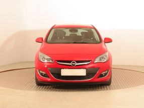 Opel Astra - 2013