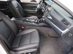BMW 5 2015