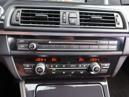 BMW 5 2015