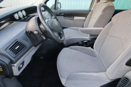 Peugeot 807 2008