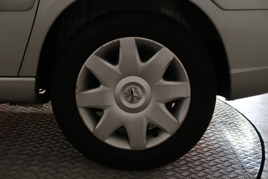 Peugeot 807