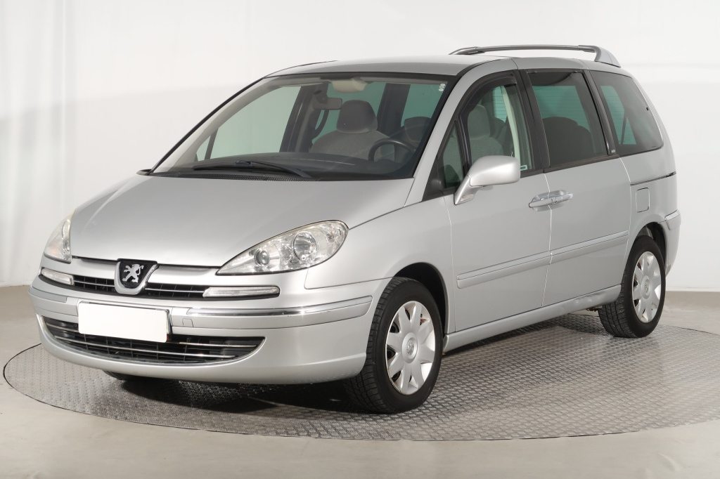 Peugeot 807