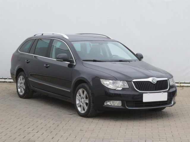 Škoda Superb 2013