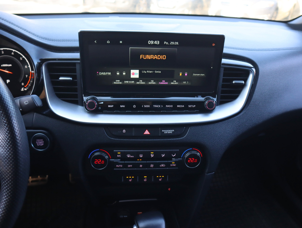 Kia ProCeed