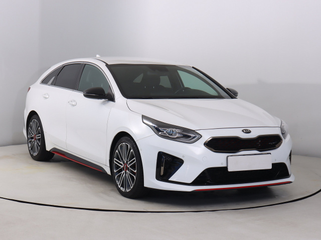 Kia ProCeed 2021
