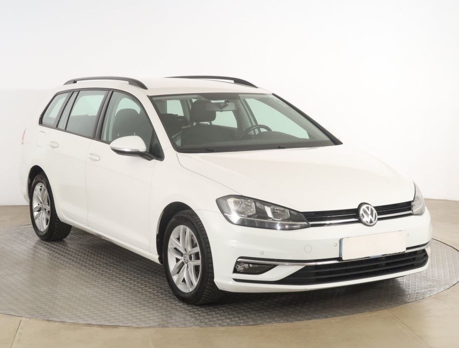 Volkswagen Golf - 2019