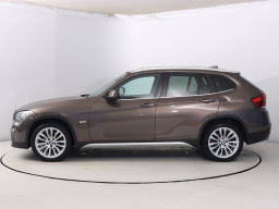 BMW X1 2011