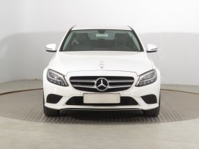 Mercedes-Benz C - 2020