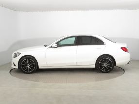 Mercedes-Benz C - 2020