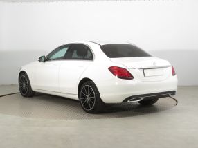 Mercedes-Benz C - 2020