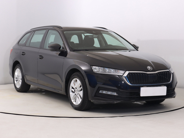 Škoda Octavia 2023