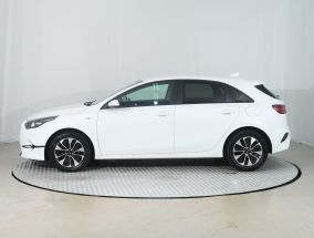 Kia Ceed - 2025