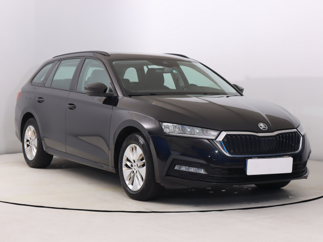 Škoda Octavia 2023