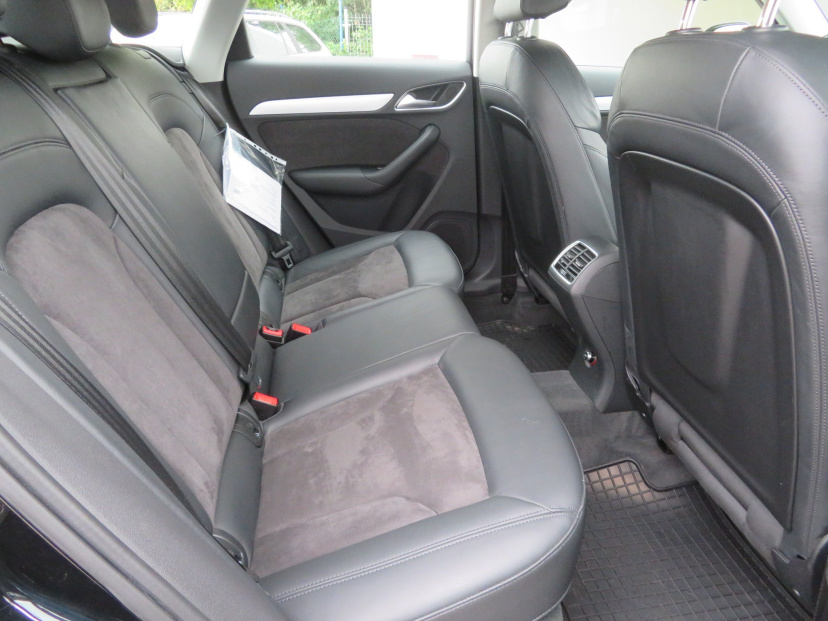 Audi Q3, 2016