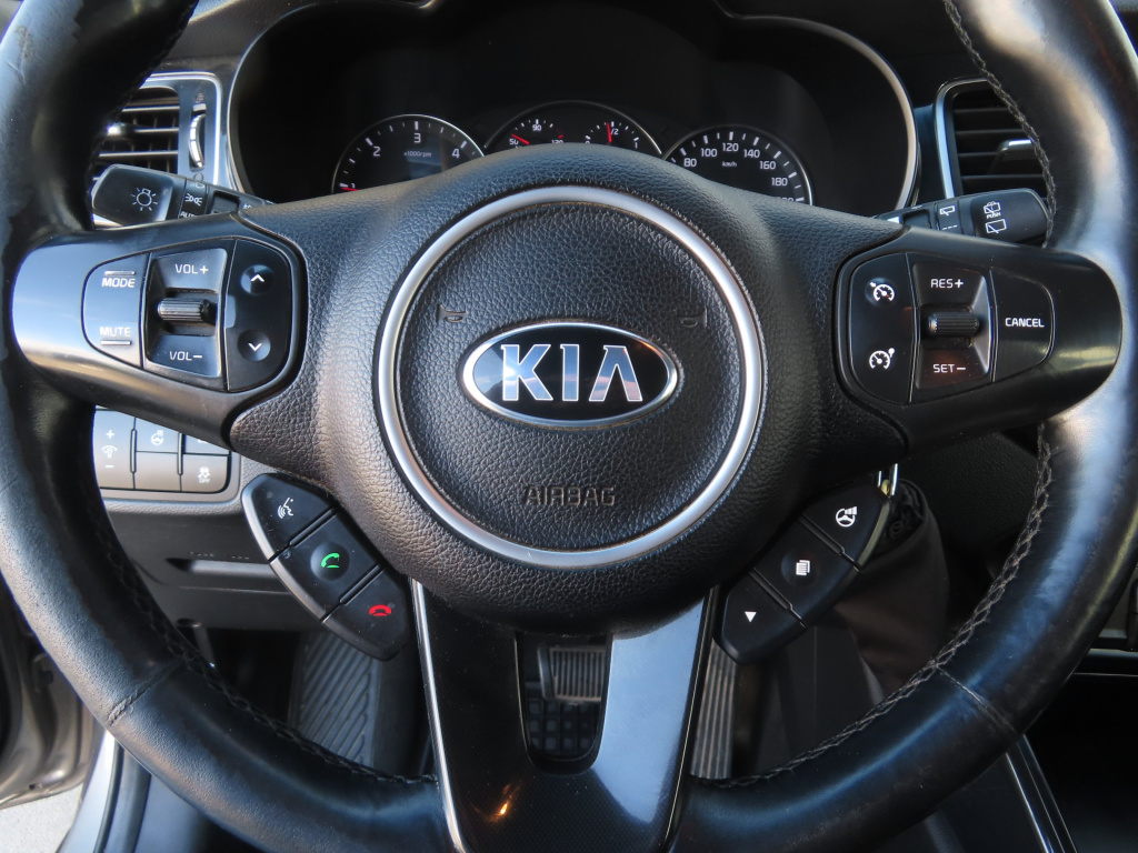 Kia Carens