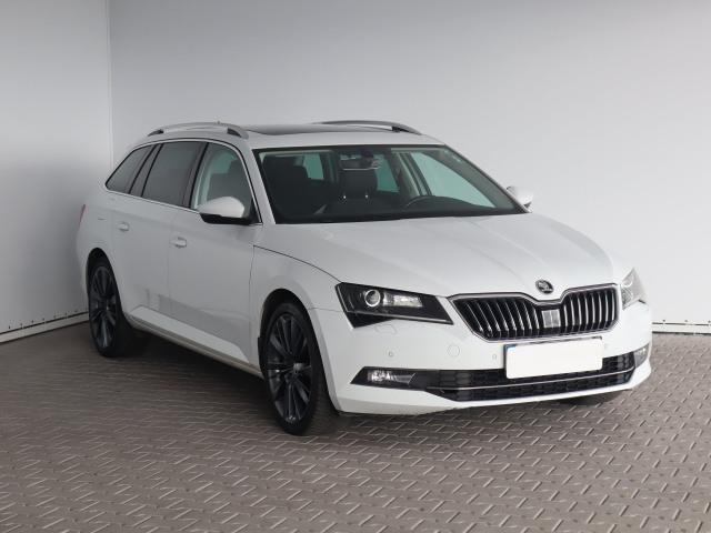 Škoda Superb 2018