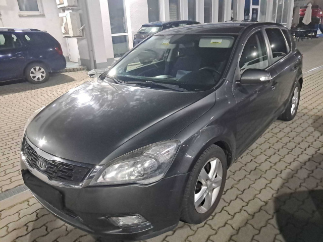 Kia Ceed 2012